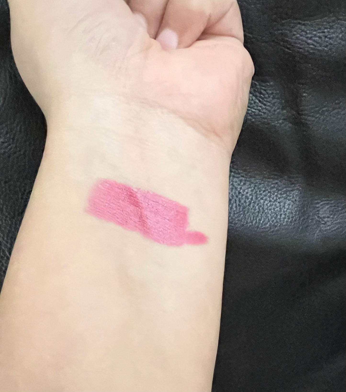 Clinique pop matte lipstick - Love pop