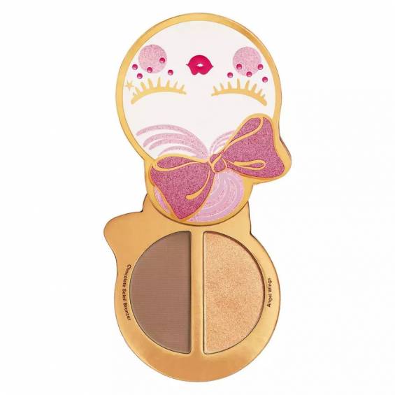 Too faced “let it snow girl” blush and high lighter duo