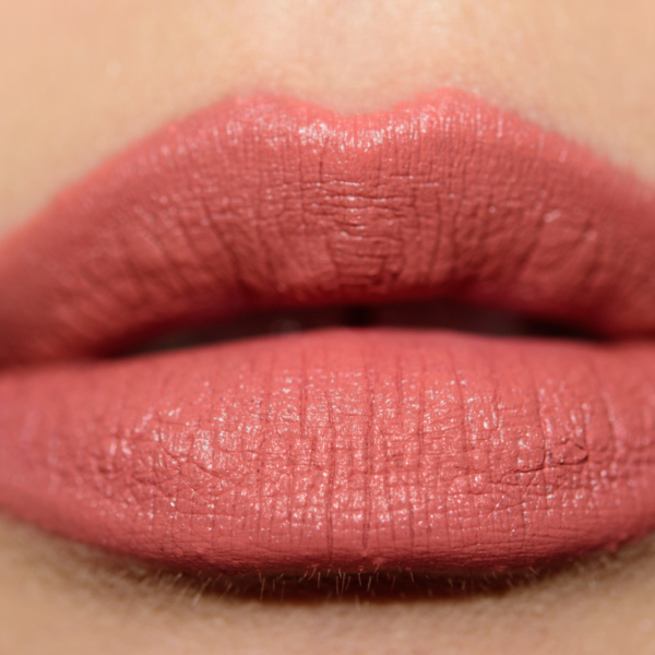 MAC Matte LIPSTICK - Down to an Art - 649 - Image 4